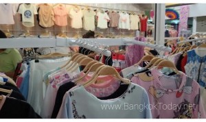 ธุรกิจ ขายเสื้อผ้า กำไรดี แม้ไม่มีหน้าร้านก็ทำได้