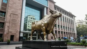 IPO ตลาดหุ้นอินเดีย (NSE) คึกคัก! เชิญ 15 แบงก์ยักษ์ใหญ่ร่วมชิงดีล